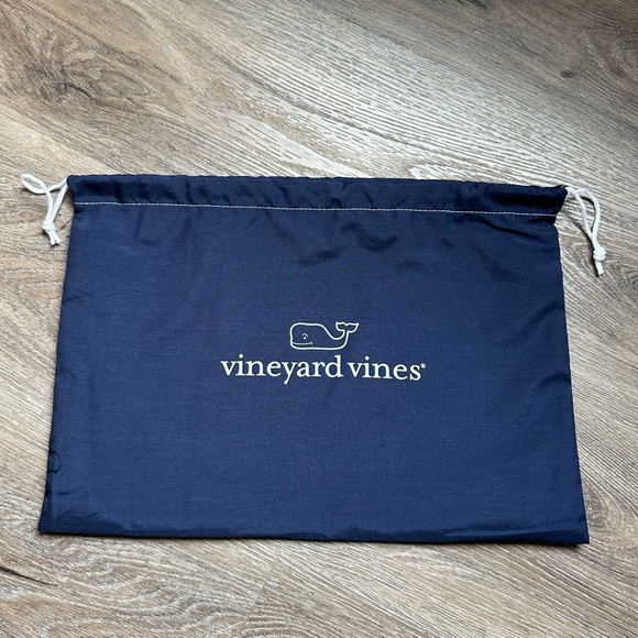 Vineyard Vines pouches - Picture 2 of 2
